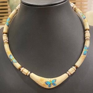 Japan Elegant Butterfly Choker Porcelain Necklace with Blue Accents